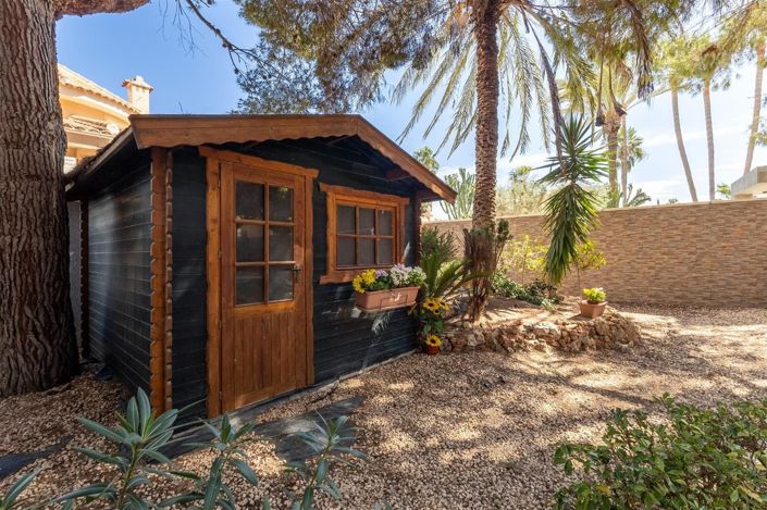 Image No.26-5 Bed Villa for sale