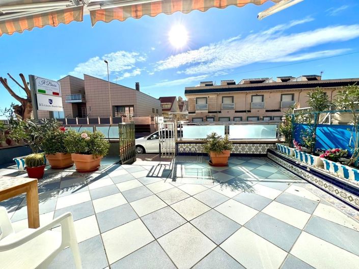 Image No.3-3 Bed House for sale