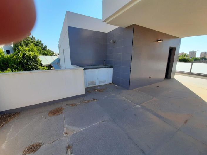 Image No.30-4 Bed Villa for sale