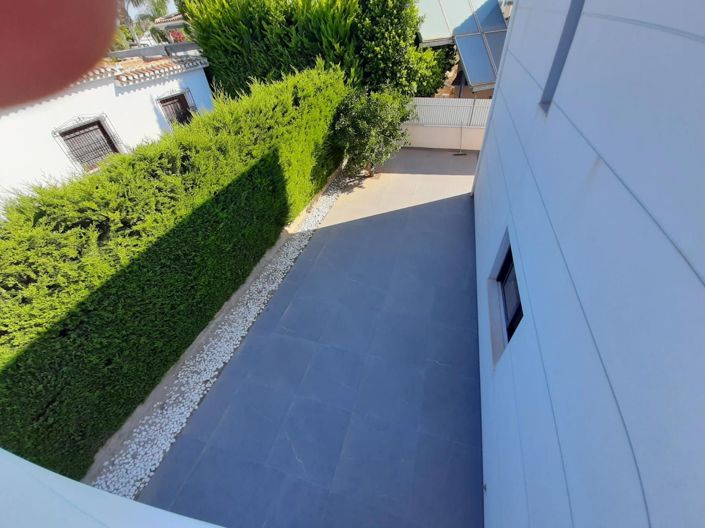 Image No.4-4 Bed Villa for sale