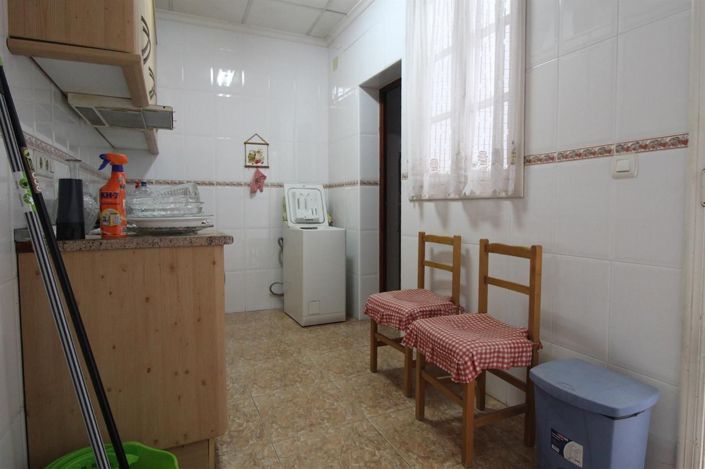 Image No.18-2 Bed Villa for sale