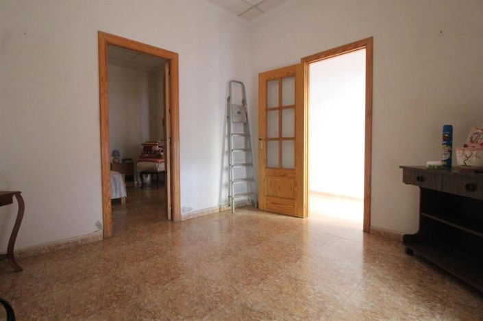 Image No.5-2 Bed Villa for sale