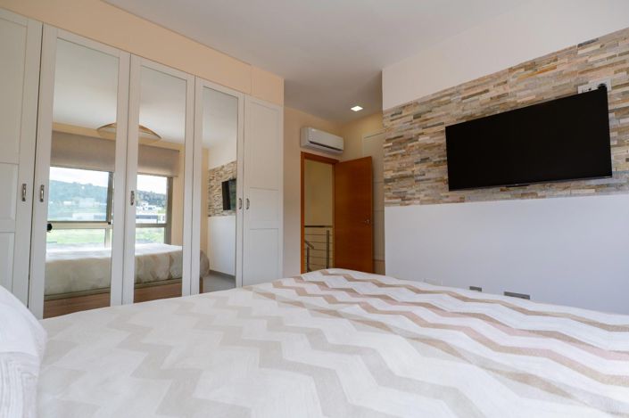 Image No.45-3 Bed House for sale