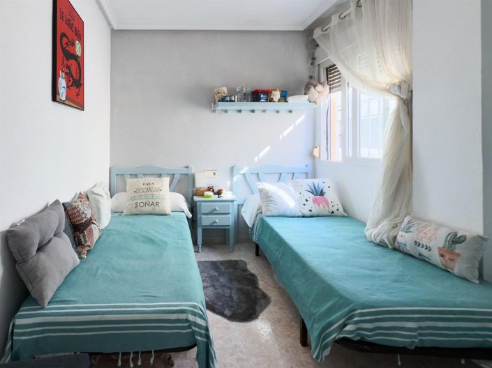 Image No.10-2 Bed Bungalow for sale