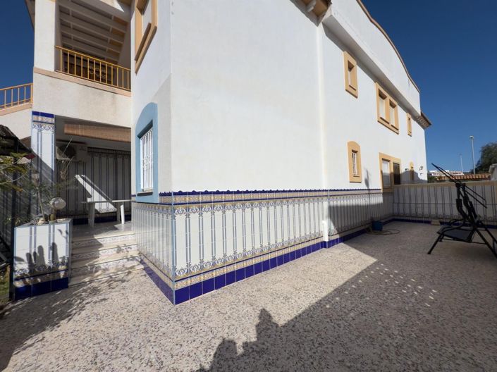 Image No.20-2 Bed Bungalow for sale