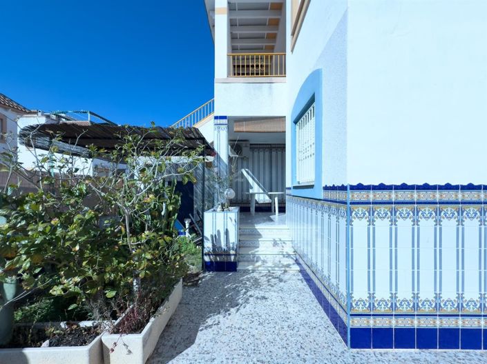 Image No.22-2 Bed Bungalow for sale