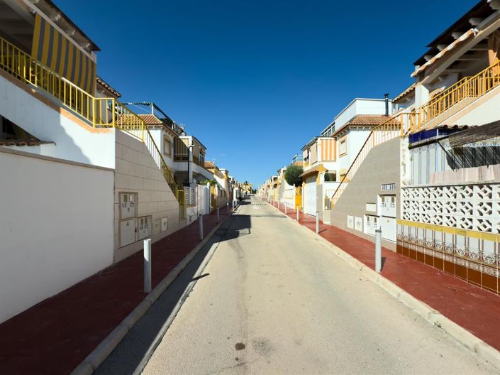 Image No.30-2 Bed Bungalow for sale