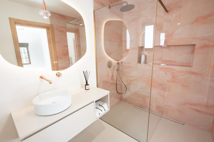 Image No.21-3 Bed Villa for sale