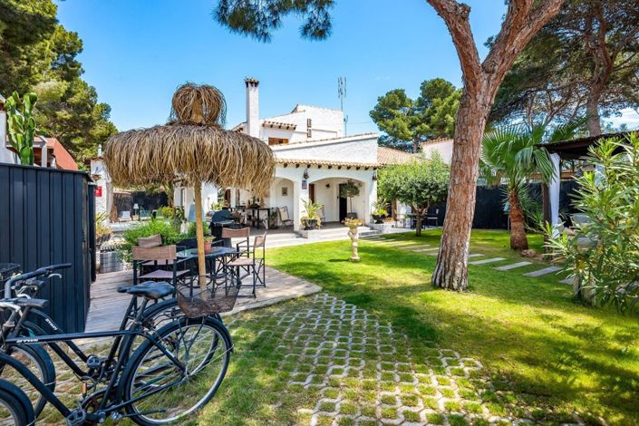 Image No.19-5 Bed Villa for sale