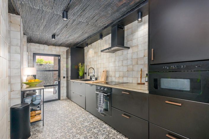 Image No.25-5 Bed Villa for sale