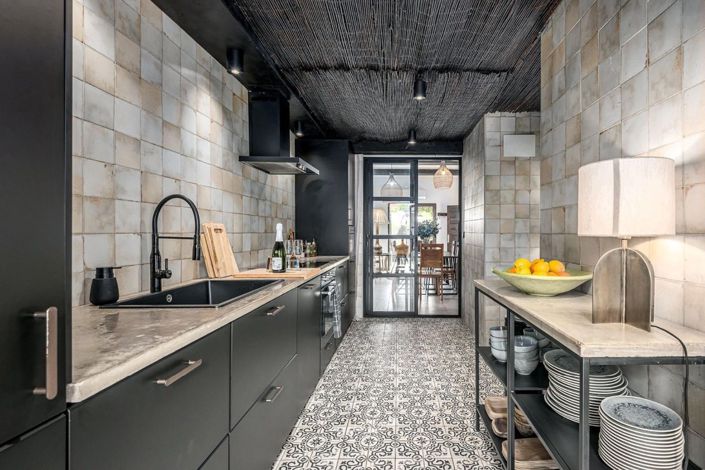 Image No.26-5 Bed Villa for sale