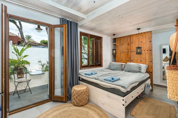 Image No.29-5 Bed Villa for sale