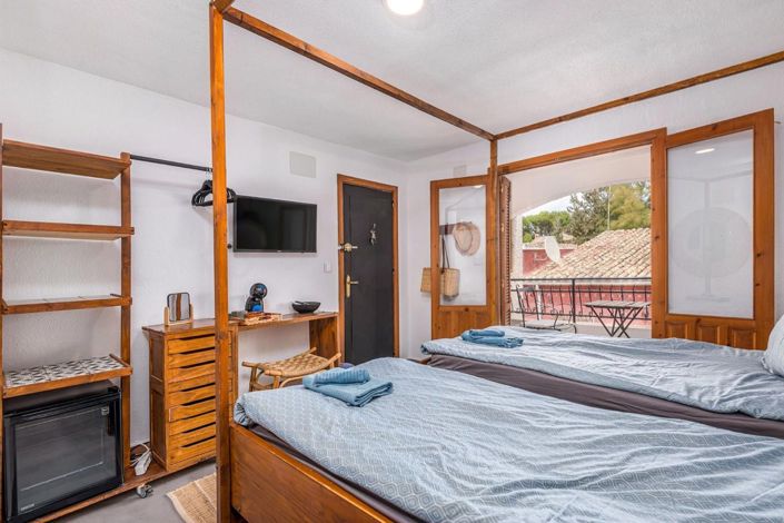 Image No.36-5 Bed Villa for sale