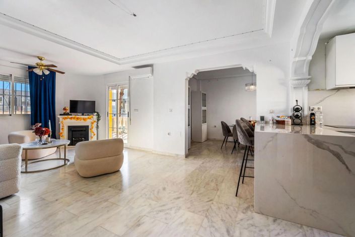 Image No.5-3 Bed Villa for sale