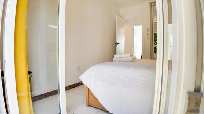 Image No.22-2 Bed Bungalow for sale