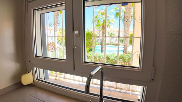 Image No.7-2 Bed Bungalow for sale