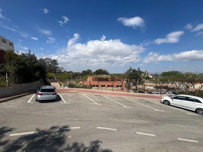 Image No.5-3 Bed Villa for sale