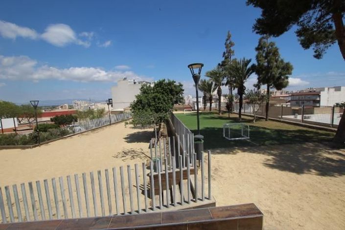 Image No.8-3 Bed Villa for sale