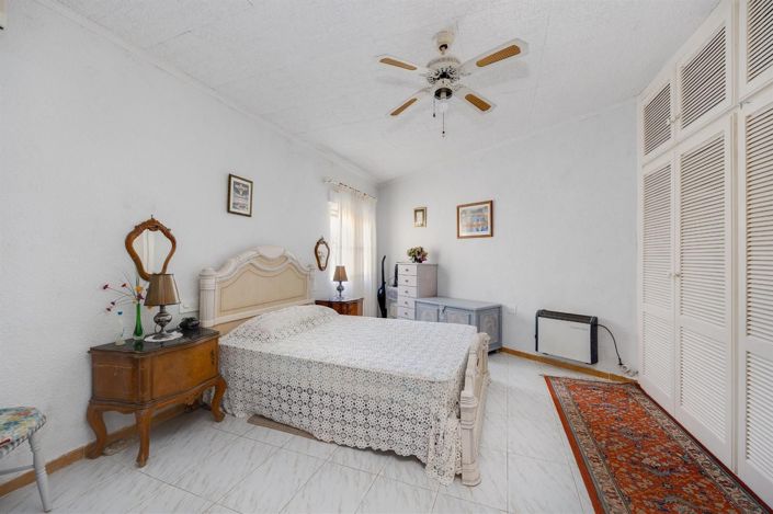 Image No.13-4 Bed Villa for sale