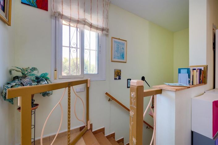 Image No.15-4 Bed Villa for sale