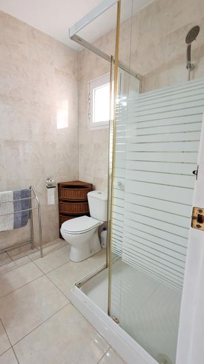 Image No.23-5 Bed House for sale