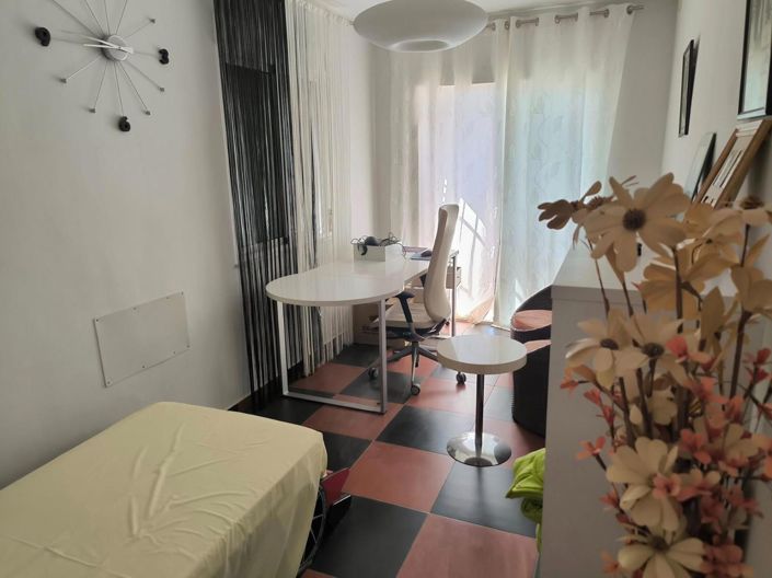 Image No.24-4 Bed Villa for sale