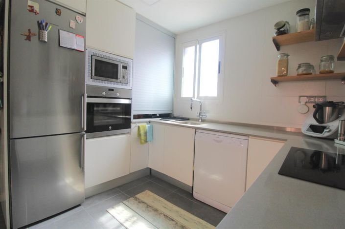 Image No.10-2 Bed Bungalow for sale