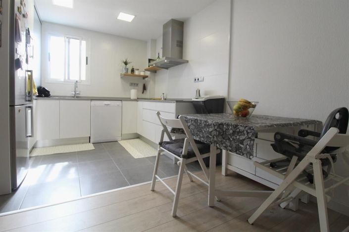 Image No.8-2 Bed Bungalow for sale