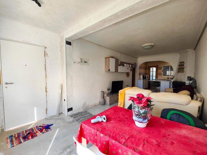 Image No.11-4 Bed House for sale