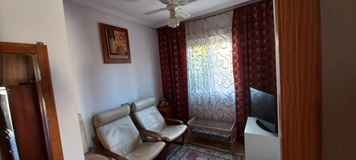 Image No.17-3 Bed House for sale