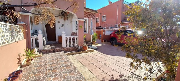 Image No.4-3 Bed House for sale