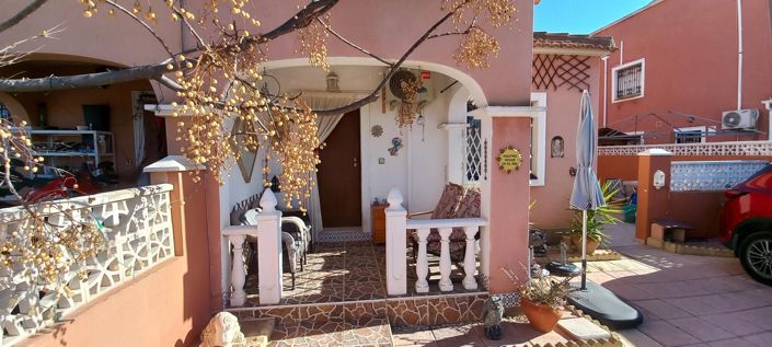 Image No.6-3 Bed House for sale