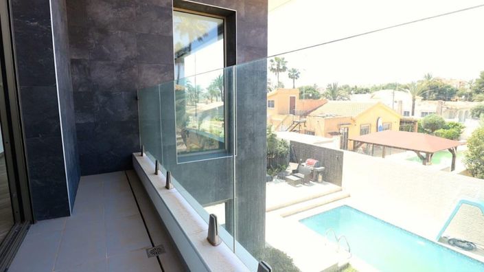 Image No.40-3 Bed Villa for sale