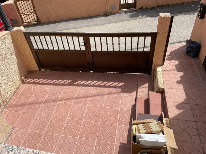 Image No.11-6 Bed House for sale