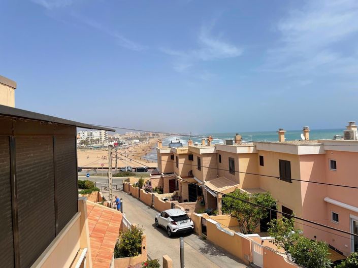 Image No.30-6 Bed House for sale