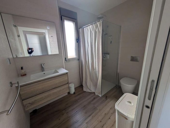 Image No.26-3 Bed Villa for sale