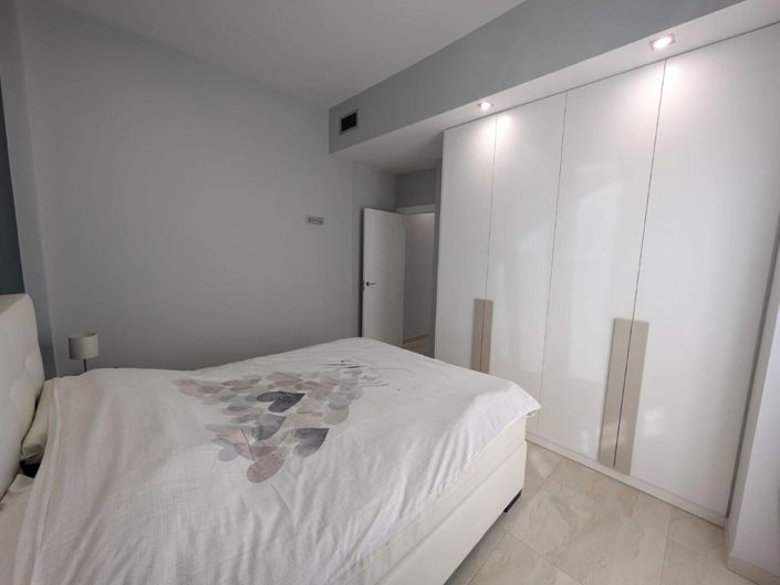 Image No.28-3 Bed Villa for sale