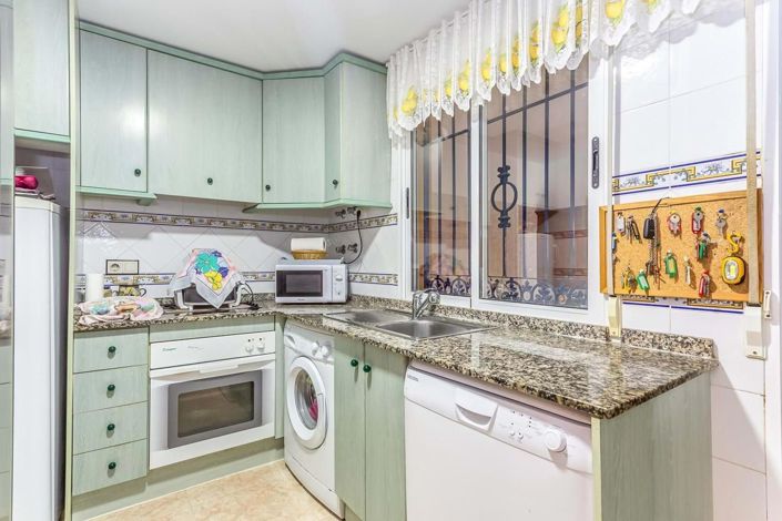 Image No.22-3 Bed Villa for sale