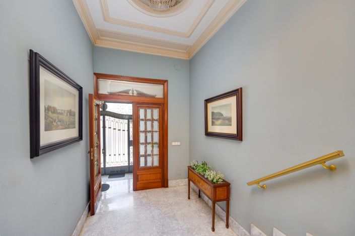 Image No.11-12 Bed Villa for sale