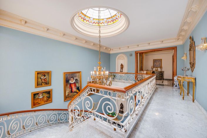 Image No.36-12 Bed Villa for sale