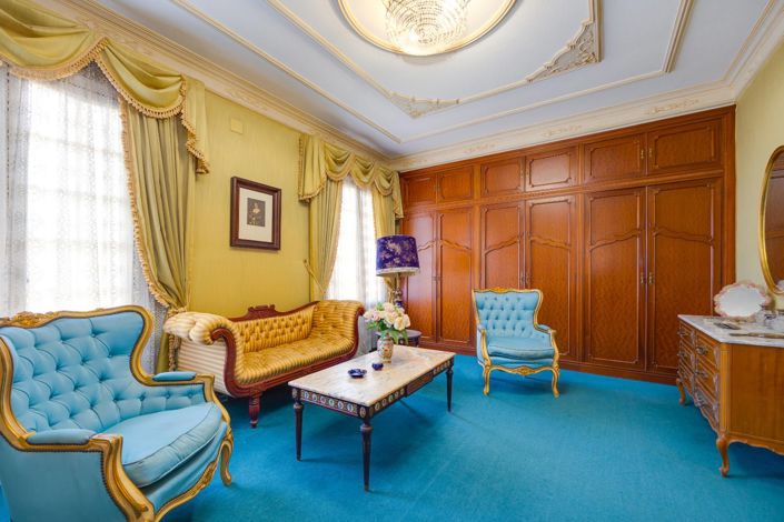 Image No.42-12 Bed Villa for sale