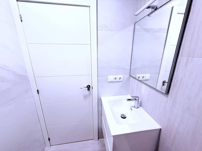 Image No.24-3 Bed House for sale