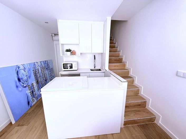 Image No.5-3 Bed House for sale