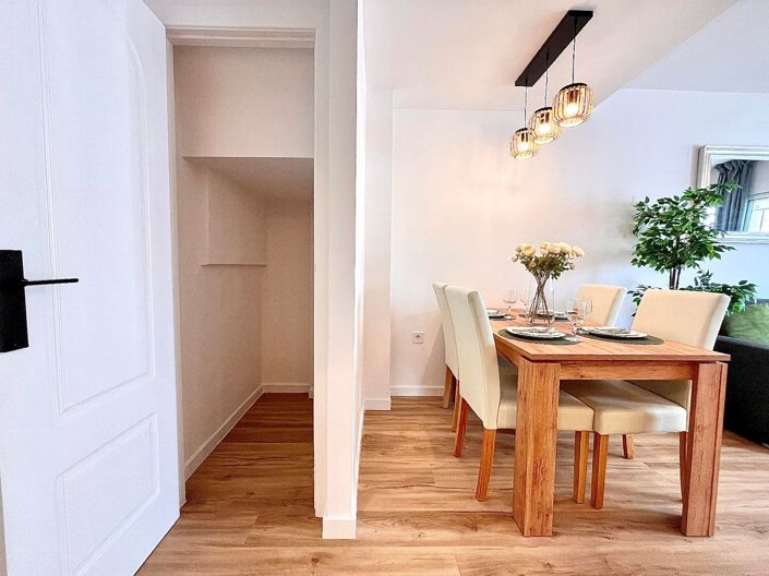 Image No.11-3 Bed House for sale