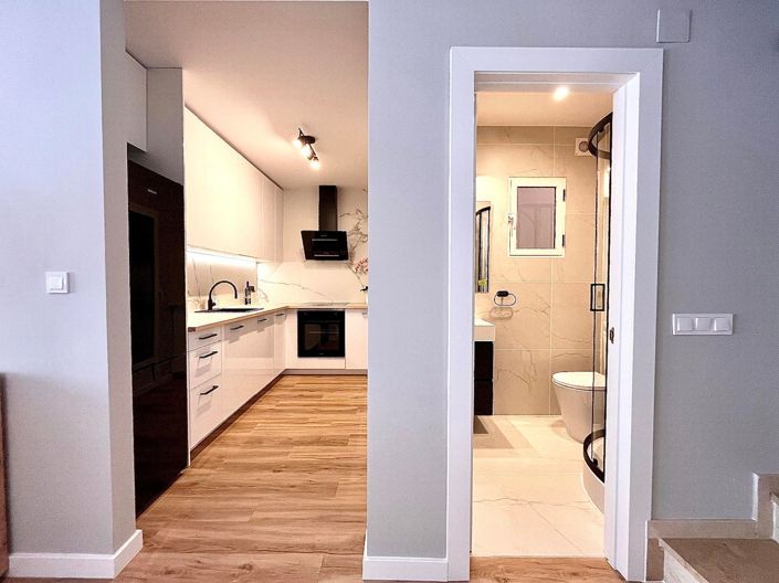 Image No.14-3 Bed House for sale