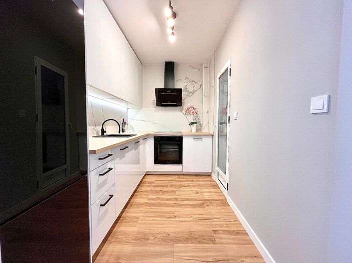 Image No.16-3 Bed House for sale