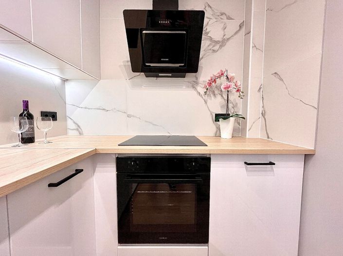 Image No.18-3 Bed House for sale