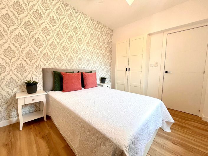 Image No.23-3 Bed House for sale