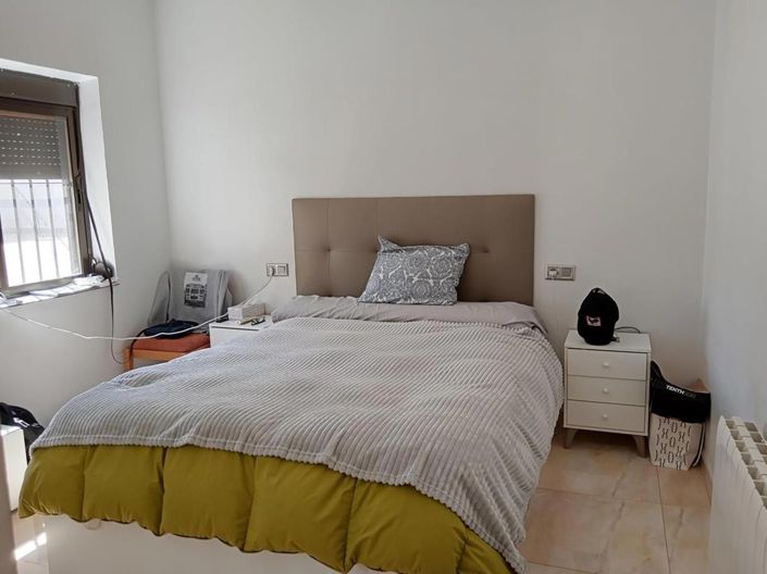 Image No.10-2 Bed House for sale