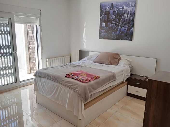 Image No.15-2 Bed House for sale